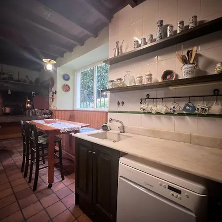La Casa Del Castillo
